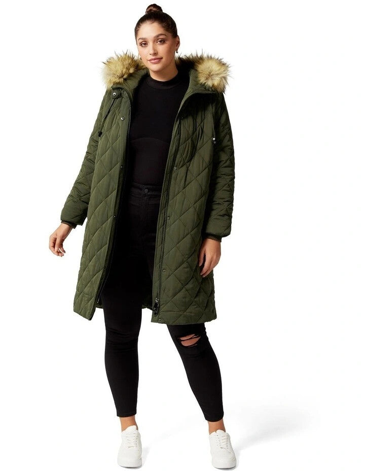 FOREVER NEW Jen Curve Diamond Puffa Jacket -sizes 16 / 18 / 20 / 22 -RRP $199.99