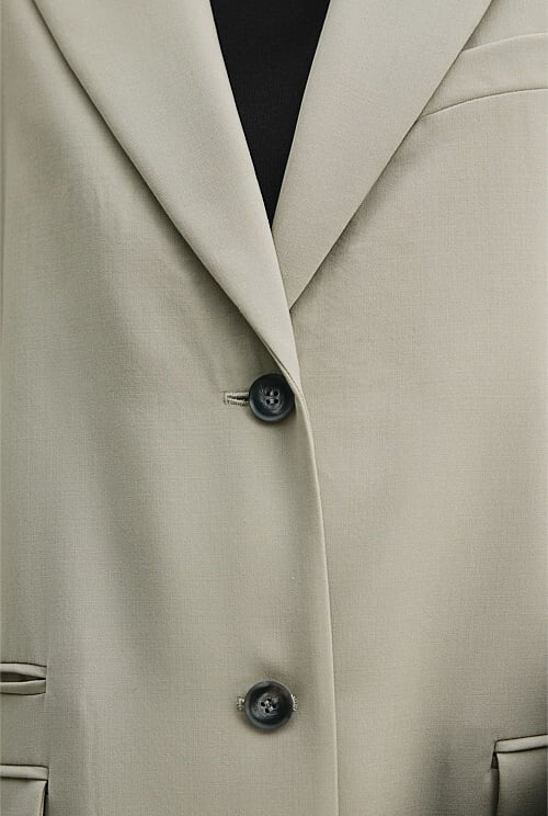 COUNTRY ROAD Longline Suit Coat - Pistachio - size 14 - RRP  $549.00