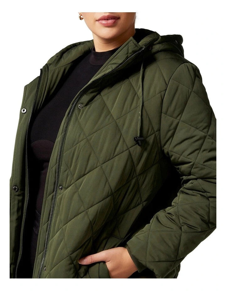 FOREVER NEW Jen Curve Diamond Puffa Jacket -sizes 16 / 18 / 20 / 22 -RRP $199.99