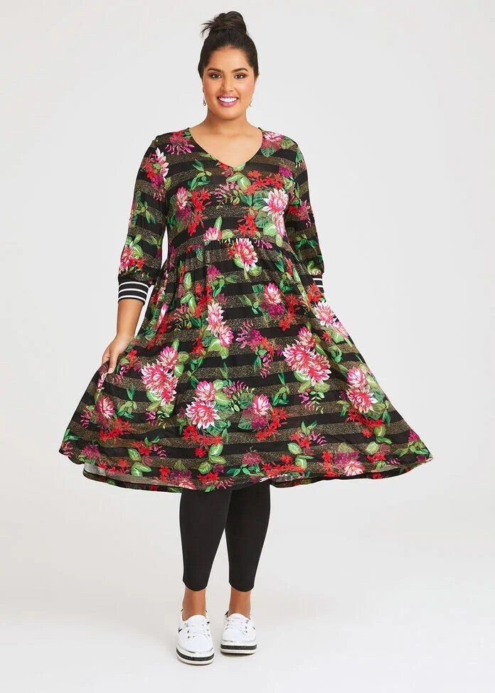 TAKING SHAPE Natural Floral Stripe Adorn Dress - size 16 /18 / 20 - RRP $149.95