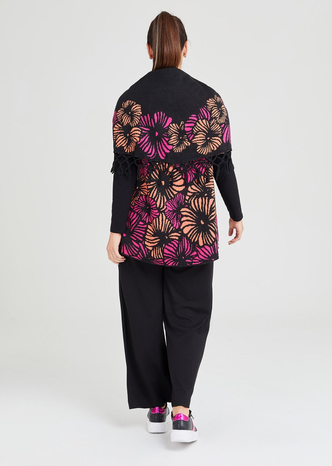 TAKING SHAPE Floral Pop Vest - One Size - RRP $79.95