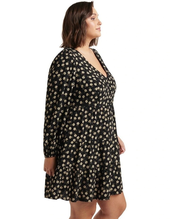 New with Tags FOREVER NEW Lauren Curve Mini Dress - size 18 - RRP $129.99