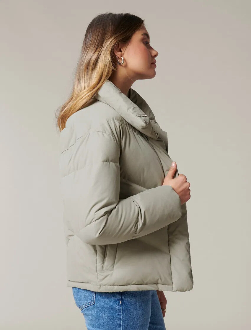 FOREVER NEW Jenny Cropped Puffa Jacket - Sage -sizes 12 / 14 / 16 - RRP  $159.99