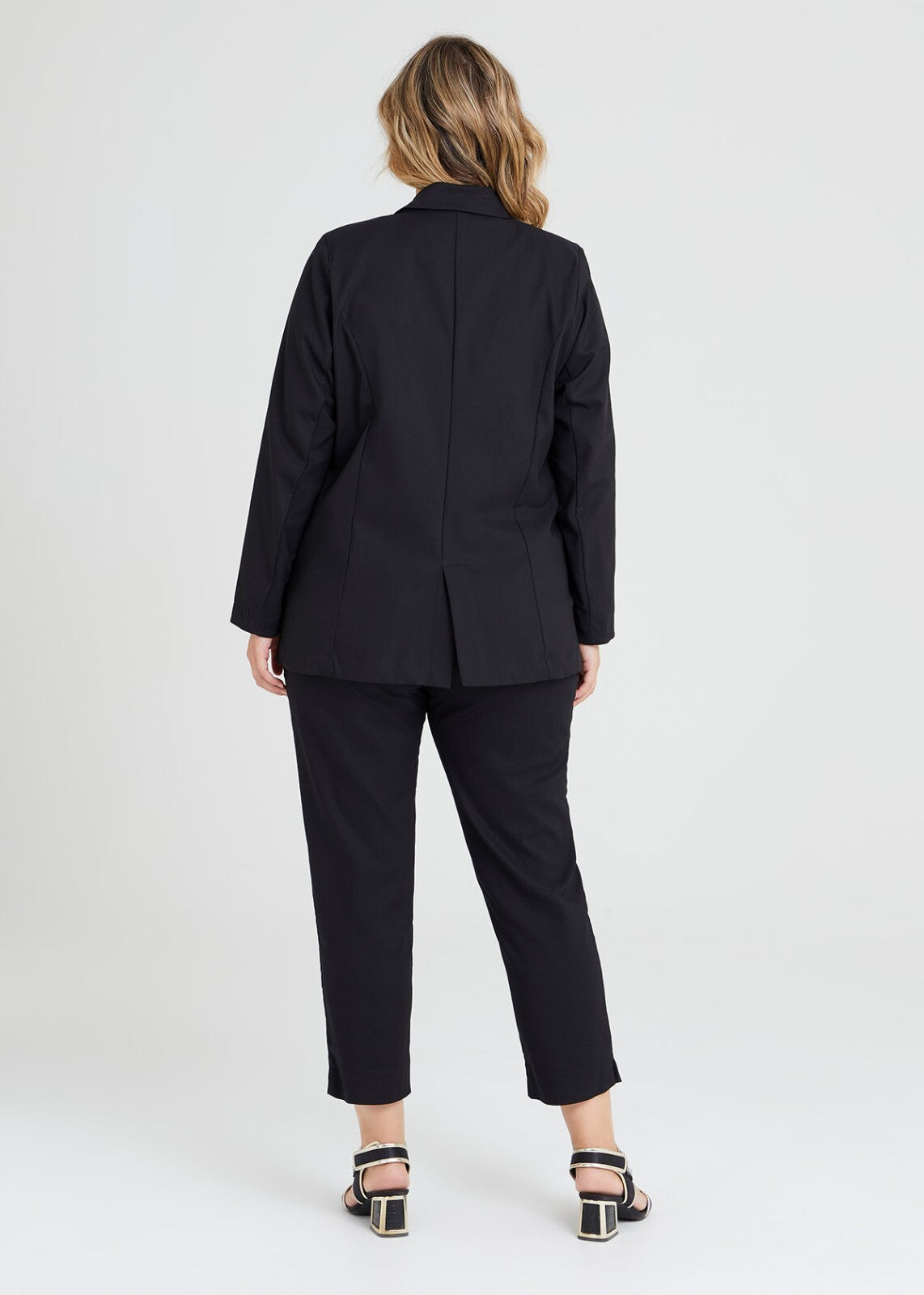 TAKING SHAPE The Blazer - Black - size 18 - RRP $199.95